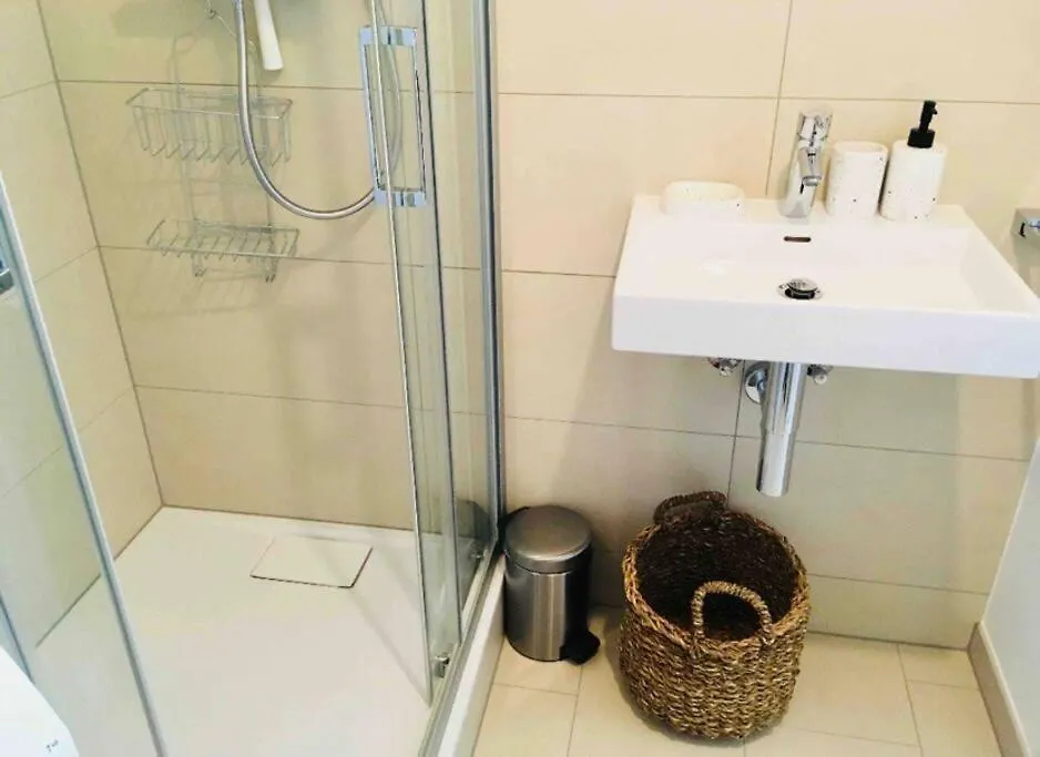 Retro Chic 2 Bedrooms Flat In City Center W Terrace&Parking Luksemburg